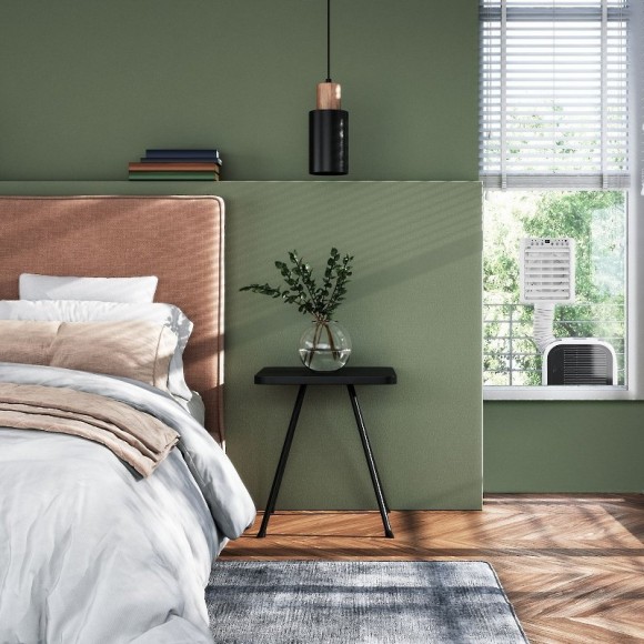 Мобильный кондиционер Electrolux EACM-09 RK/N6 Camp Air Мобильный кондиционер Electrolux EACM-09 RK/N6 Camp Air