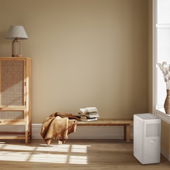 Мобильный кондиционер Electrolux EACM-09 XN/N6 Solo Мобильный кондиционер Electrolux EACM-09 XN/N6 Solo