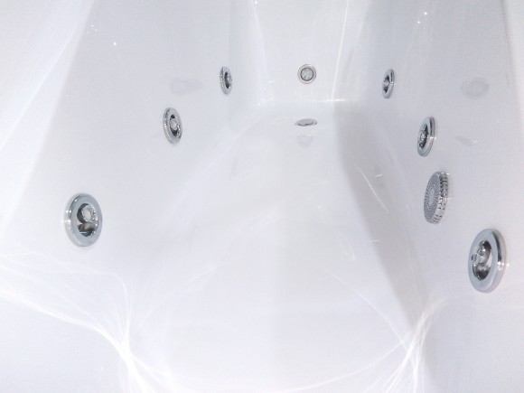 Комплект Акриловая ванна TIMO HELLA1775+Каркас + Слив-перелив+Гидромассаж 6 форсунок+Гидромассаж спины 3 форсунки+Хромотерапия+Фронтальная панель