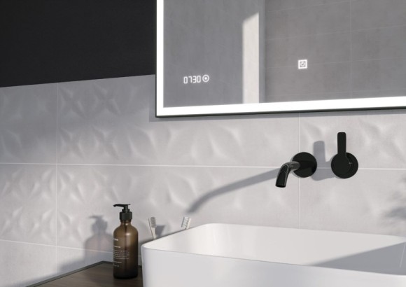 Зеркало LED 011 design 100x80 с подсветкой часы металл. рамка прямоугольное Зеркало LED 011 design 100x80 с подсветкой часы металл. рамка прямоугольное